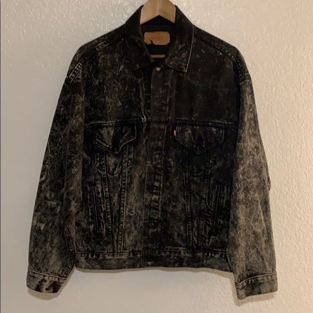 Levi’s Acid Wash Denim Trucker Jacker